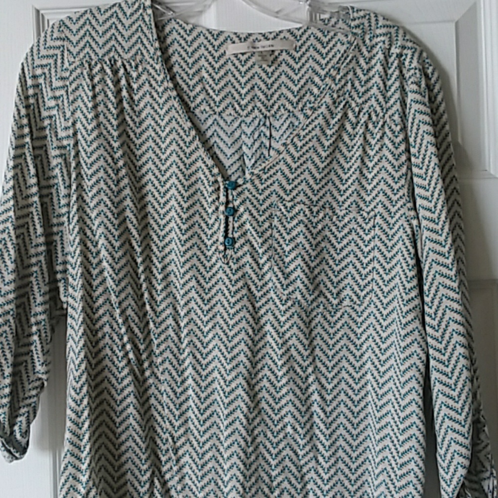 41 Hawthorn turquoise, tan, and cream top